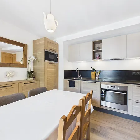 Duplex De Standing Au Centre - 4 Couchages, Balcon, Garage Privé, Wifi - Fr-1-623-204 Appartement